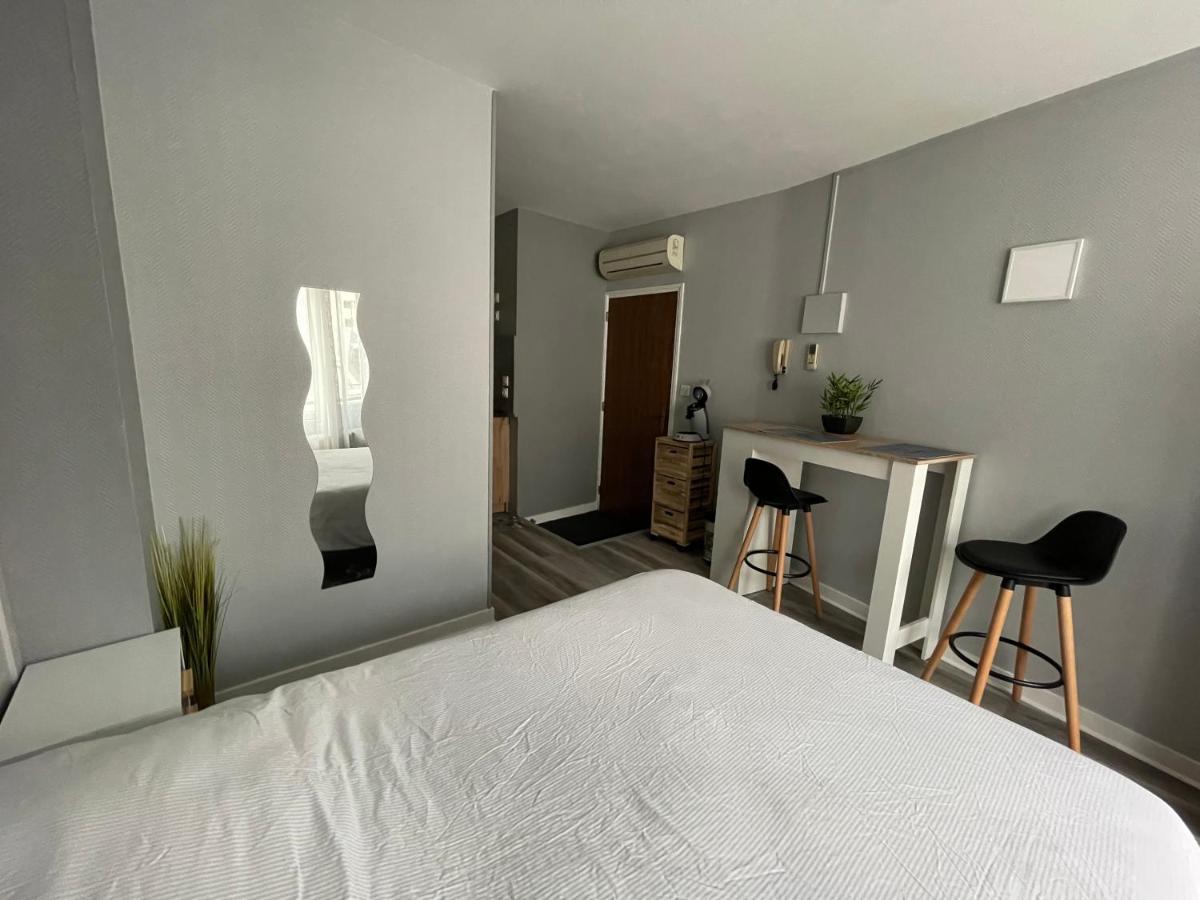 Studio Centre Ville Бурж Экстерьер фото
