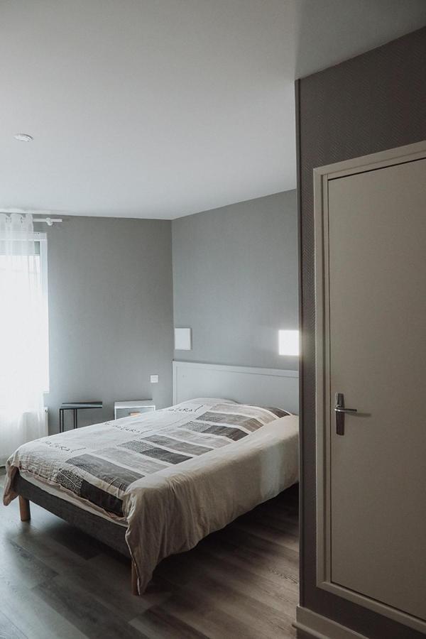 Studio Centre Ville Бурж Экстерьер фото